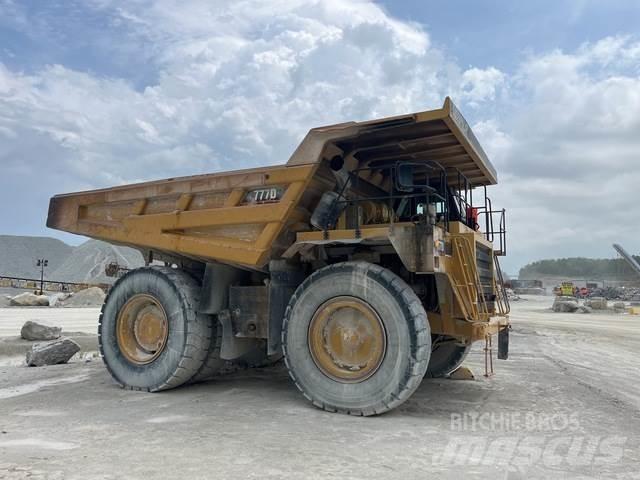 CAT 777D Liigendraamiga pinnaseveokid