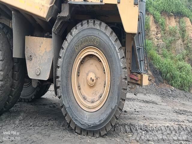 CAT 777E Liigendraamiga pinnaseveokid
