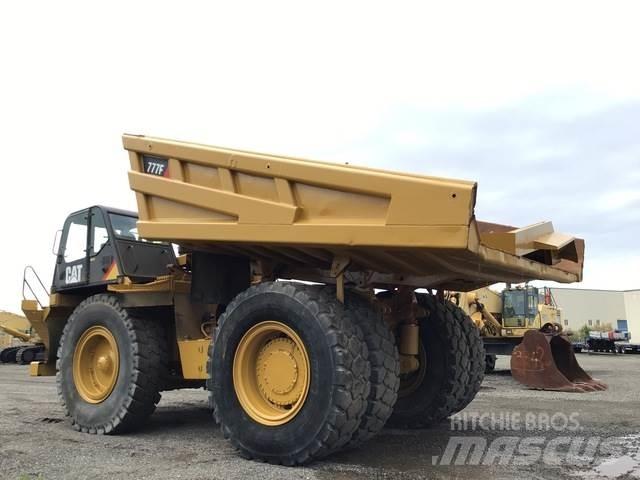 CAT 777F Liigendraamiga pinnaseveokid