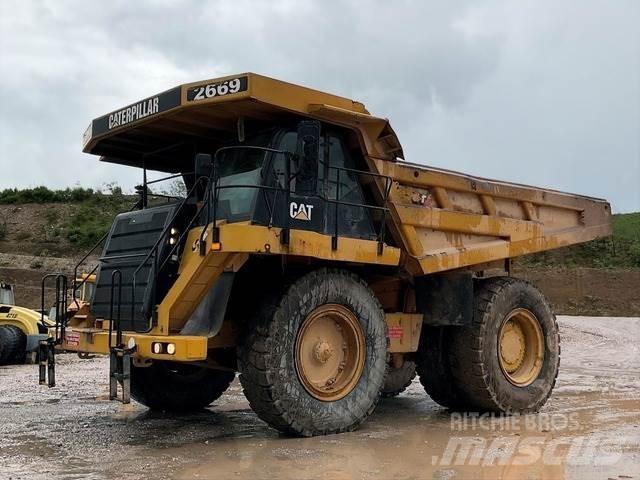 CAT 777F Liigendraamiga pinnaseveokid