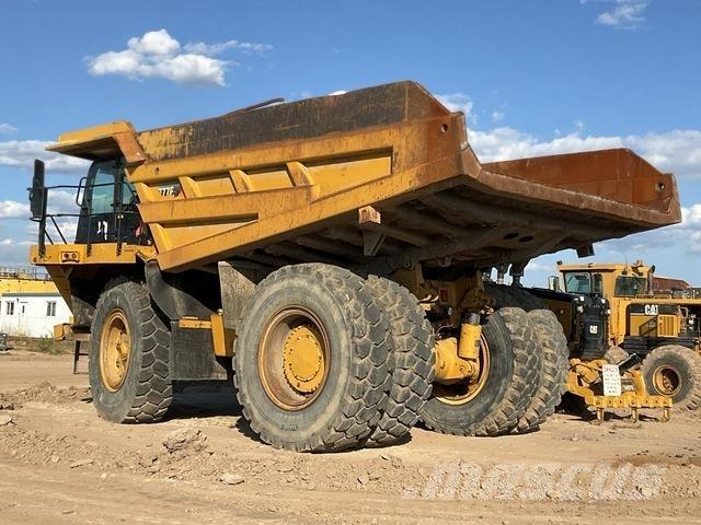 CAT 777F Liigendraamiga pinnaseveokid