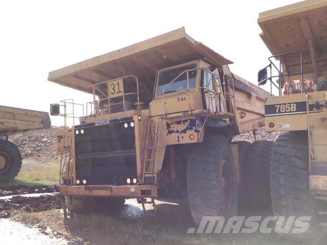 CAT 785 Liigendraamiga pinnaseveokid
