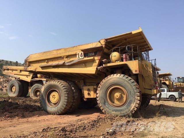 CAT 785B Liigendraamiga pinnaseveokid