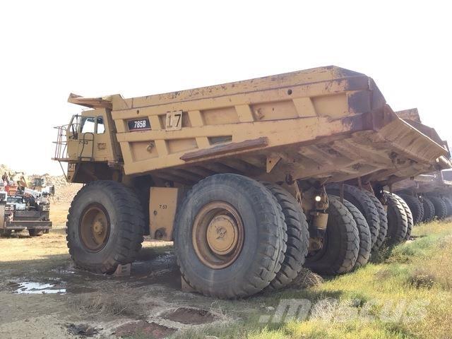 CAT 785B Liigendraamiga pinnaseveokid