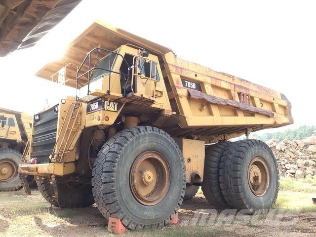 CAT 785B Liigendraamiga pinnaseveokid