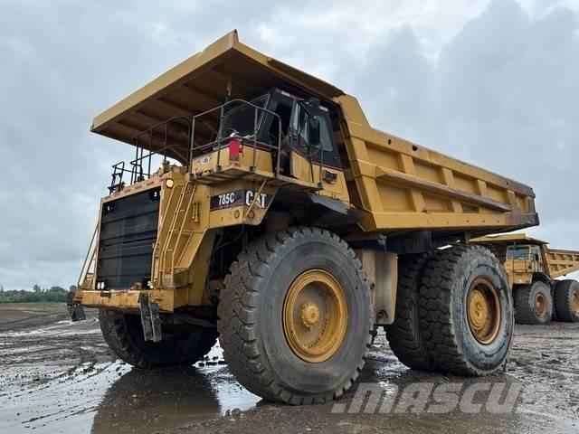CAT 785C Liigendraamiga pinnaseveokid