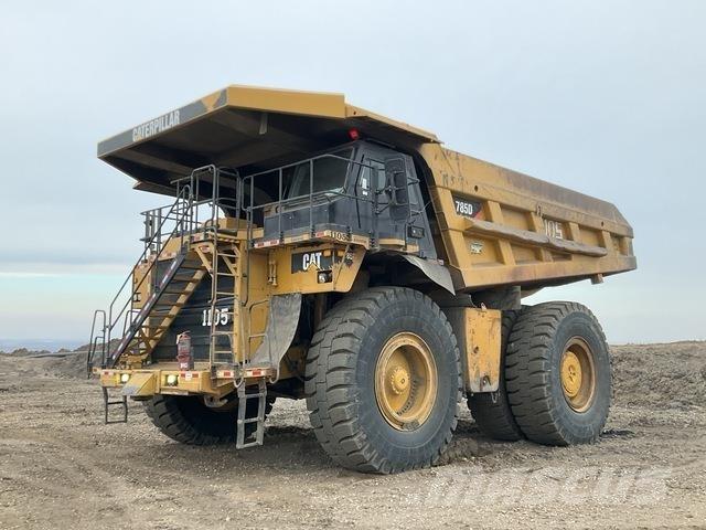 CAT 785D Liigendraamiga pinnaseveokid