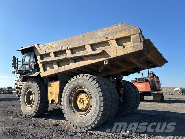 CAT 785D Liigendraamiga pinnaseveokid