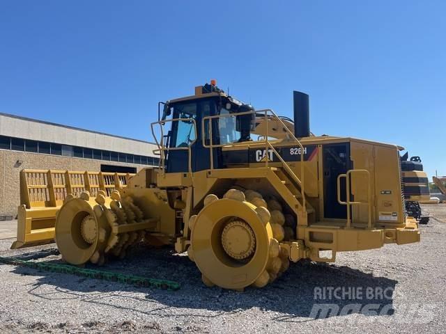 CAT 826H Pinnasetihendajad