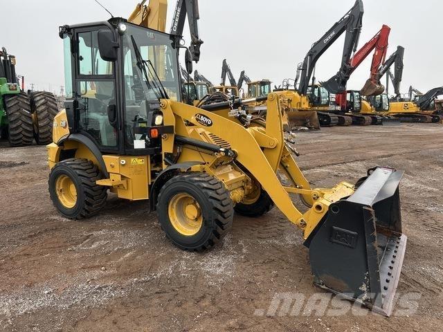 CAT 903D Rataslaadurid