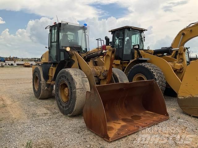 CAT 920 Rataslaadurid