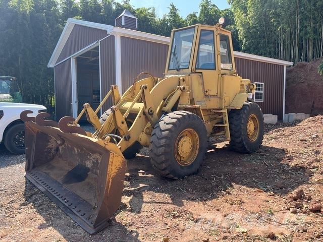 CAT 920 Rataslaadurid