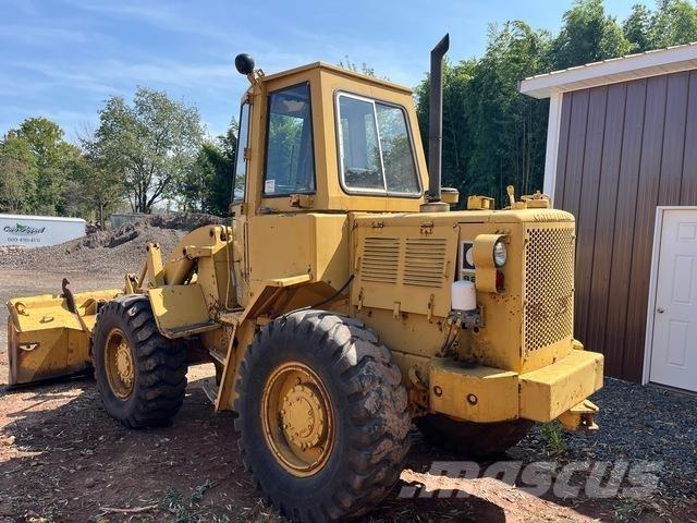 CAT 920 Rataslaadurid