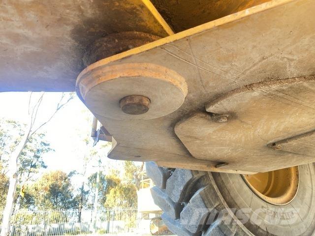 CAT 924H Rataslaadurid