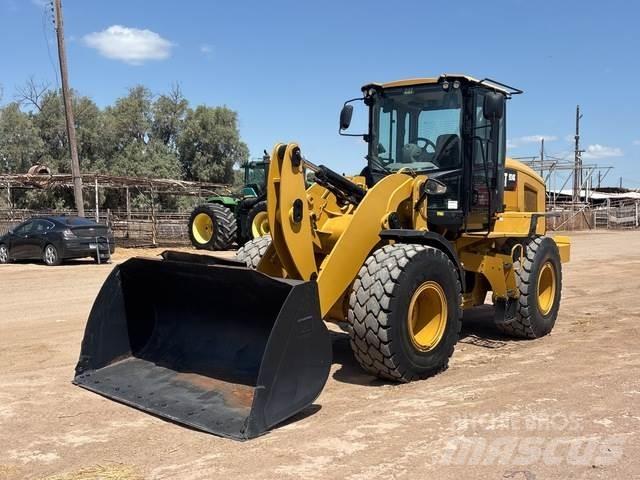 CAT 924K Rataslaadurid