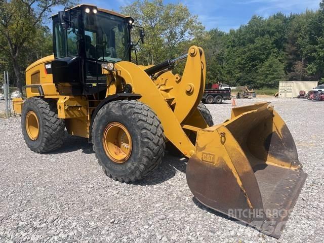 CAT 926M Rataslaadurid