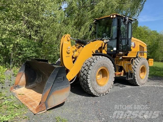 CAT 926M Rataslaadurid