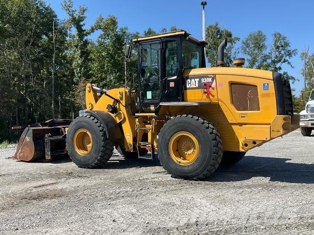 CAT 930K Rataslaadurid