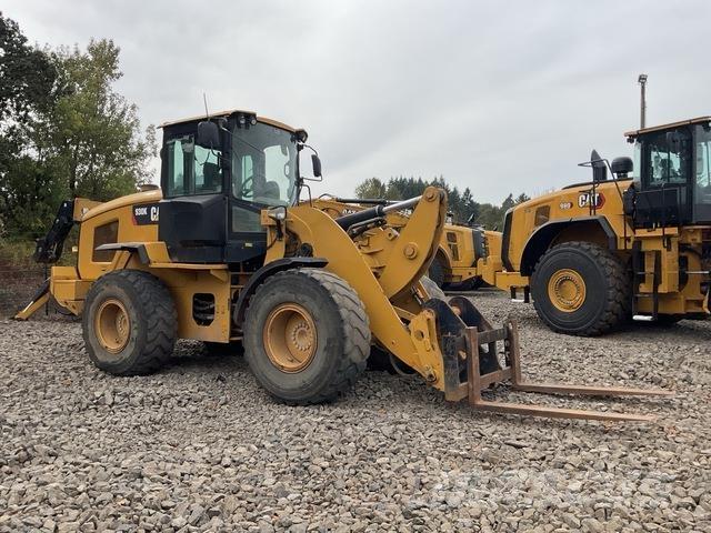 CAT 930K Rataslaadurid
