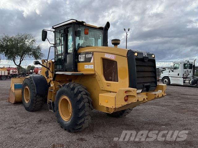 CAT 930M Rataslaadurid