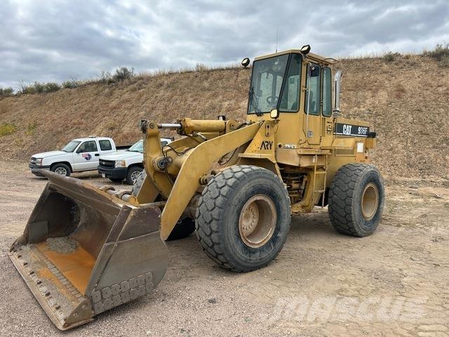 CAT 936F Rataslaadurid