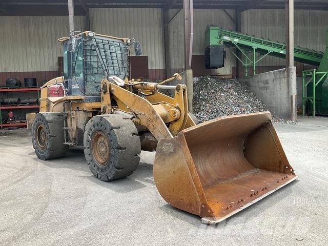 CAT 938H Rataslaadurid