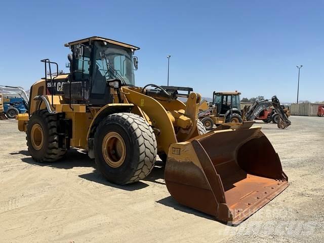 CAT 950 Rataslaadurid