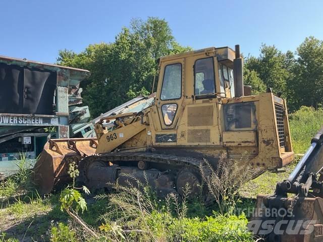 CAT 963 Roomiklaadurid
