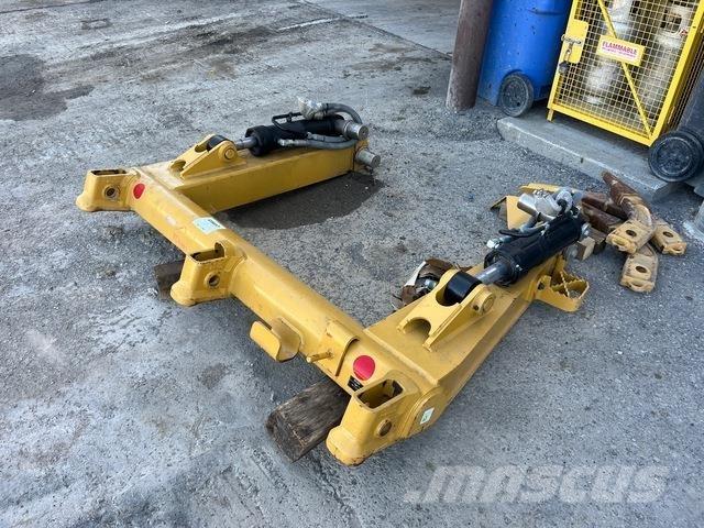 CAT 963 Muu