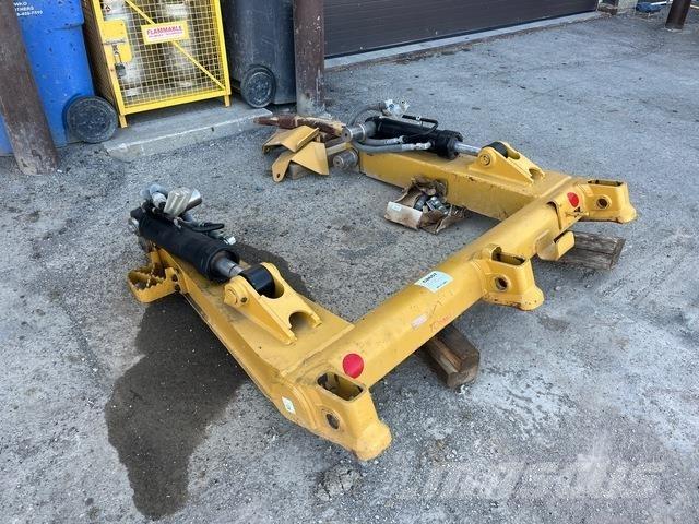 CAT 963 Muu