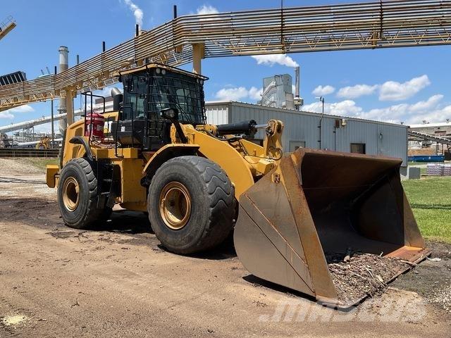 CAT 966M Rataslaadurid