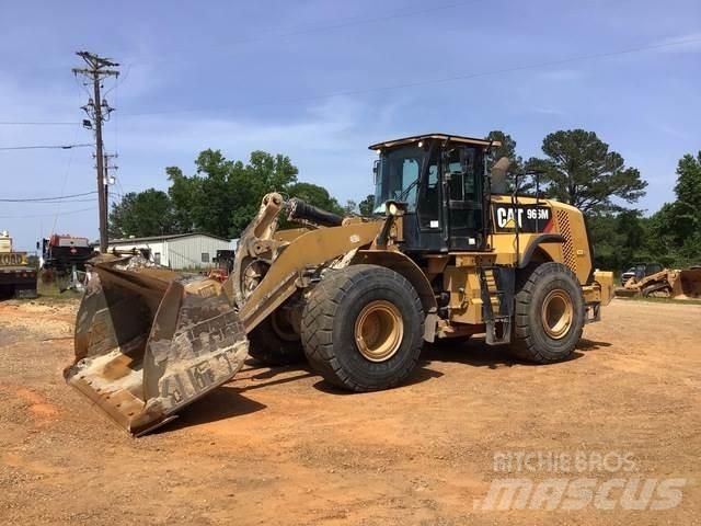 CAT 966M Rataslaadurid