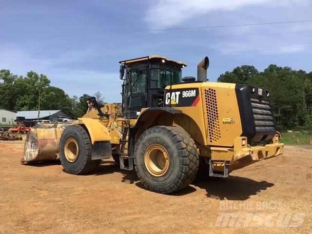 CAT 966M Rataslaadurid