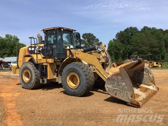 CAT 966M Rataslaadurid