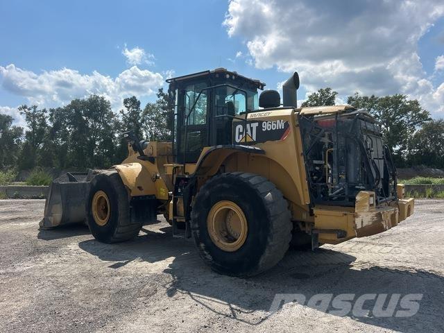 CAT 966M Rataslaadurid