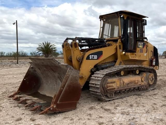 CAT 973D Roomiklaadurid