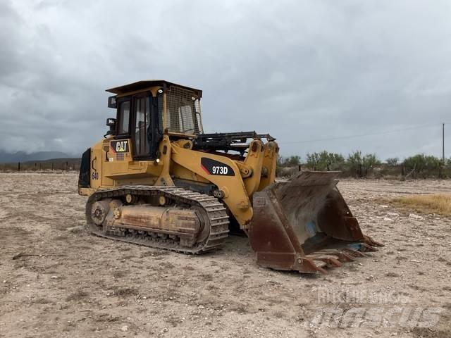 CAT 973D Roomiklaadurid