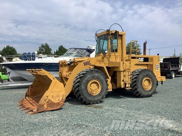 CAT 980 Rataslaadurid