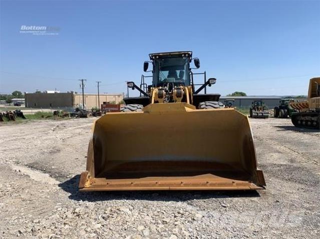 CAT 980 Rataslaadurid