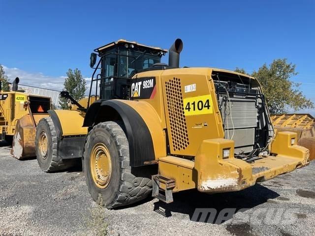 CAT 982M Rataslaadurid
