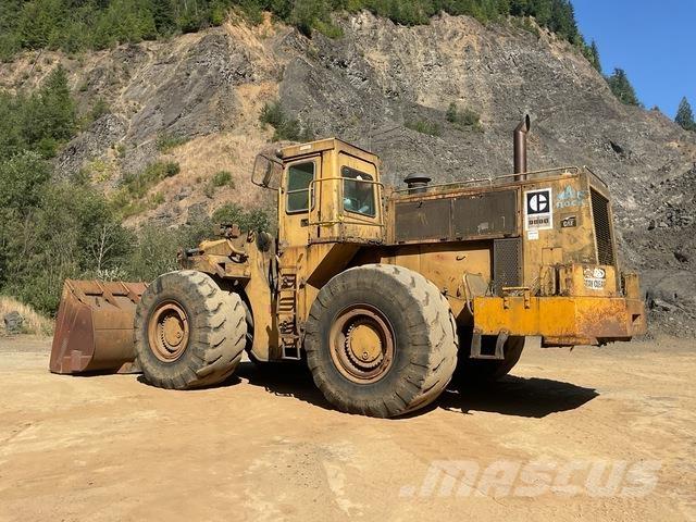 CAT 988B Rataslaadurid