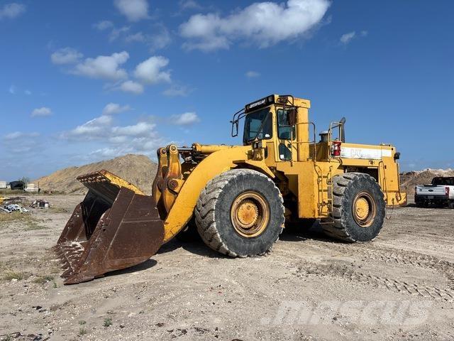 CAT 988F Rataslaadurid