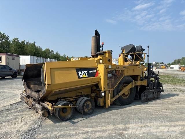 CAT AP-1000D Asfaldilaoturid