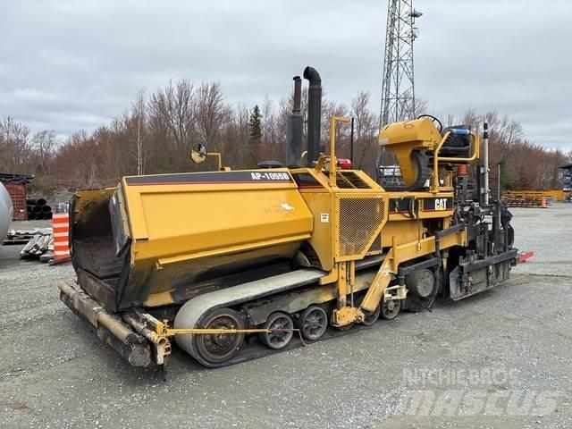 CAT AP-1055B Asfaldilaoturid