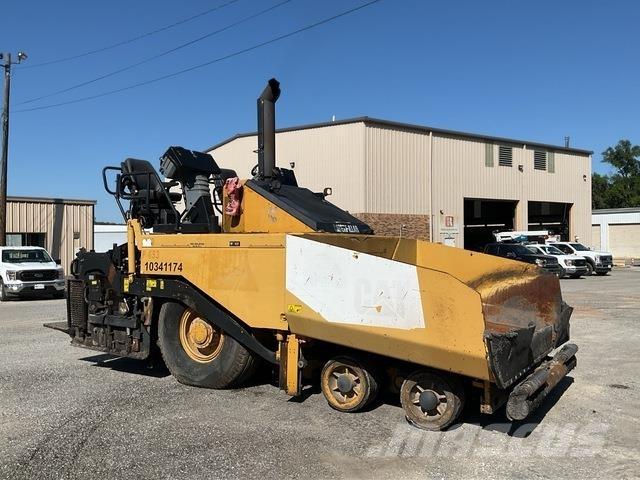 CAT AP-600D Asfaldilaoturid