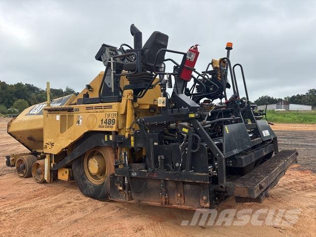CAT AP1000E Asfaldilaoturid