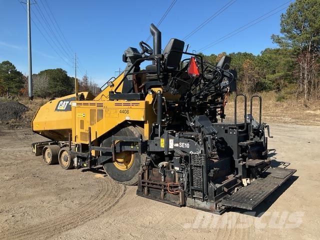 CAT AP1000F Asfaldilaoturid