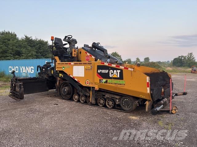 CAT AP1055F Asfaldilaoturid