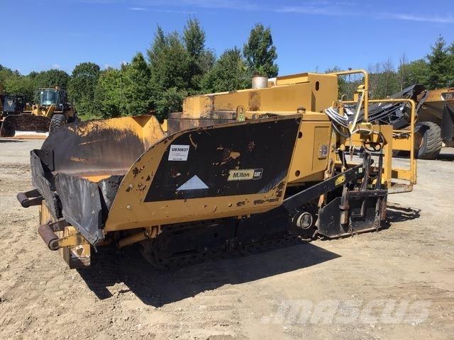CAT AP255E Asfaldilaoturid
