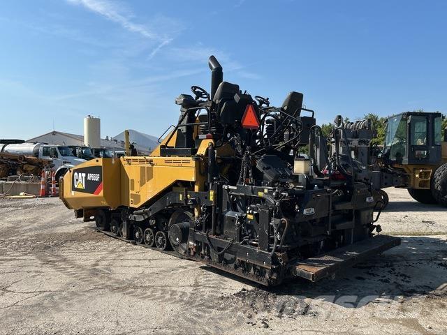 CAT AP655F Asfaldilaoturid